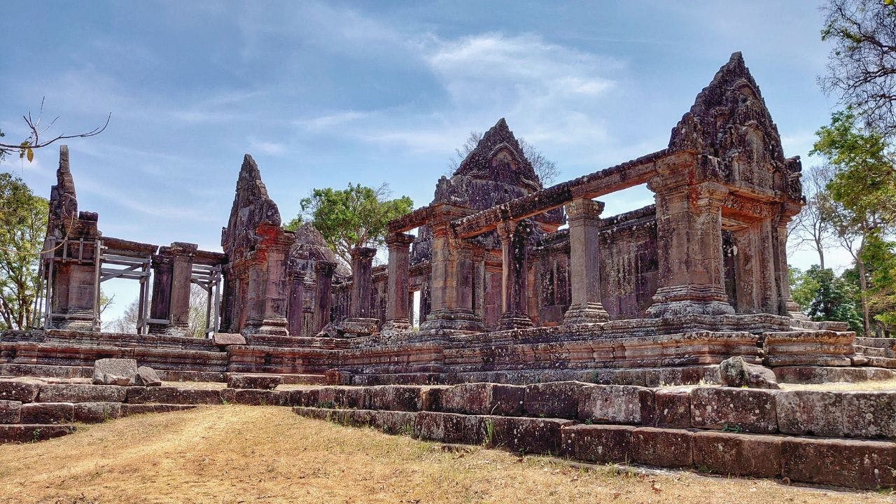 Preah Vihear Temple – The Cliffside Wonder